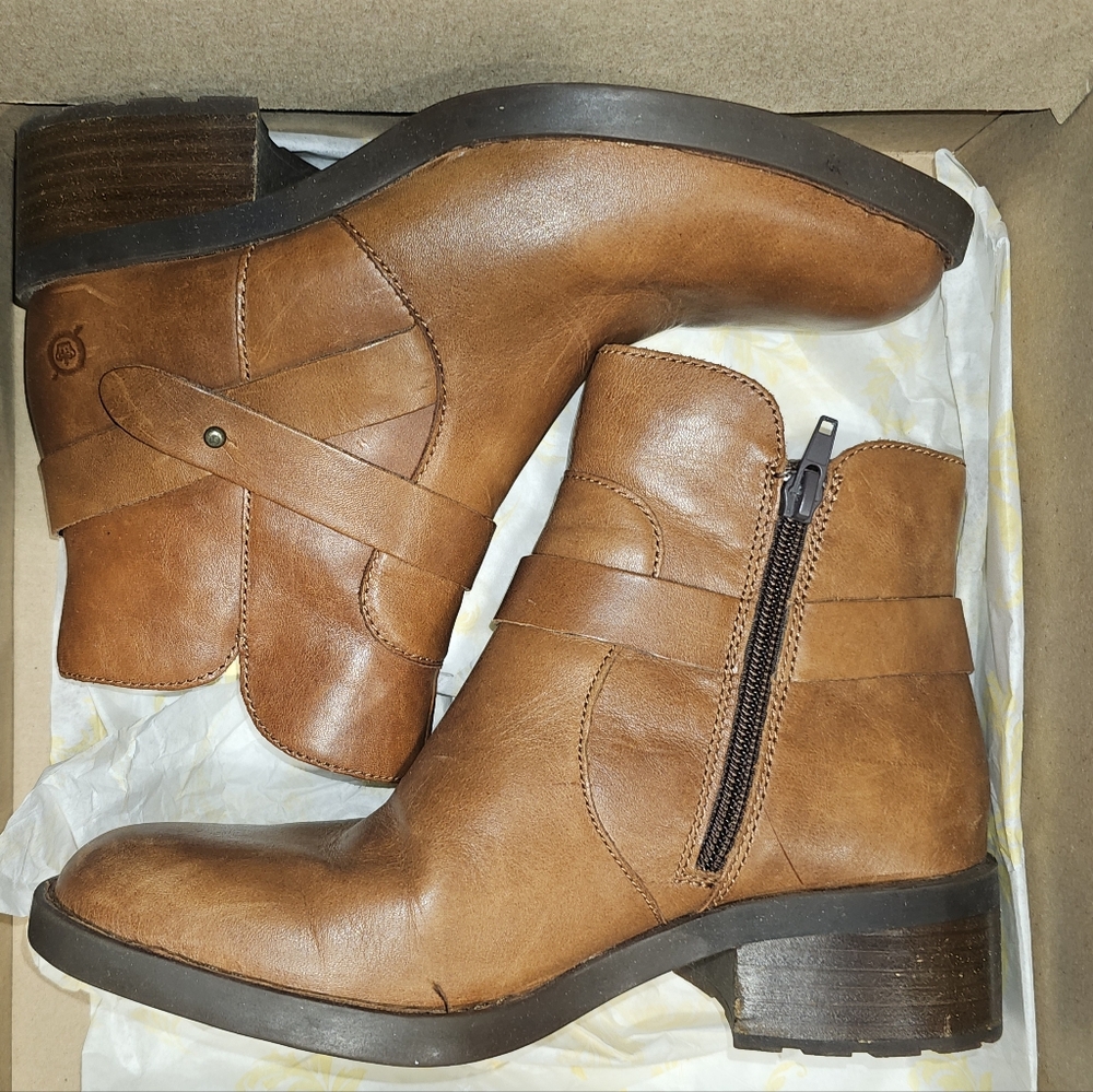 Womens Born Tori Boots